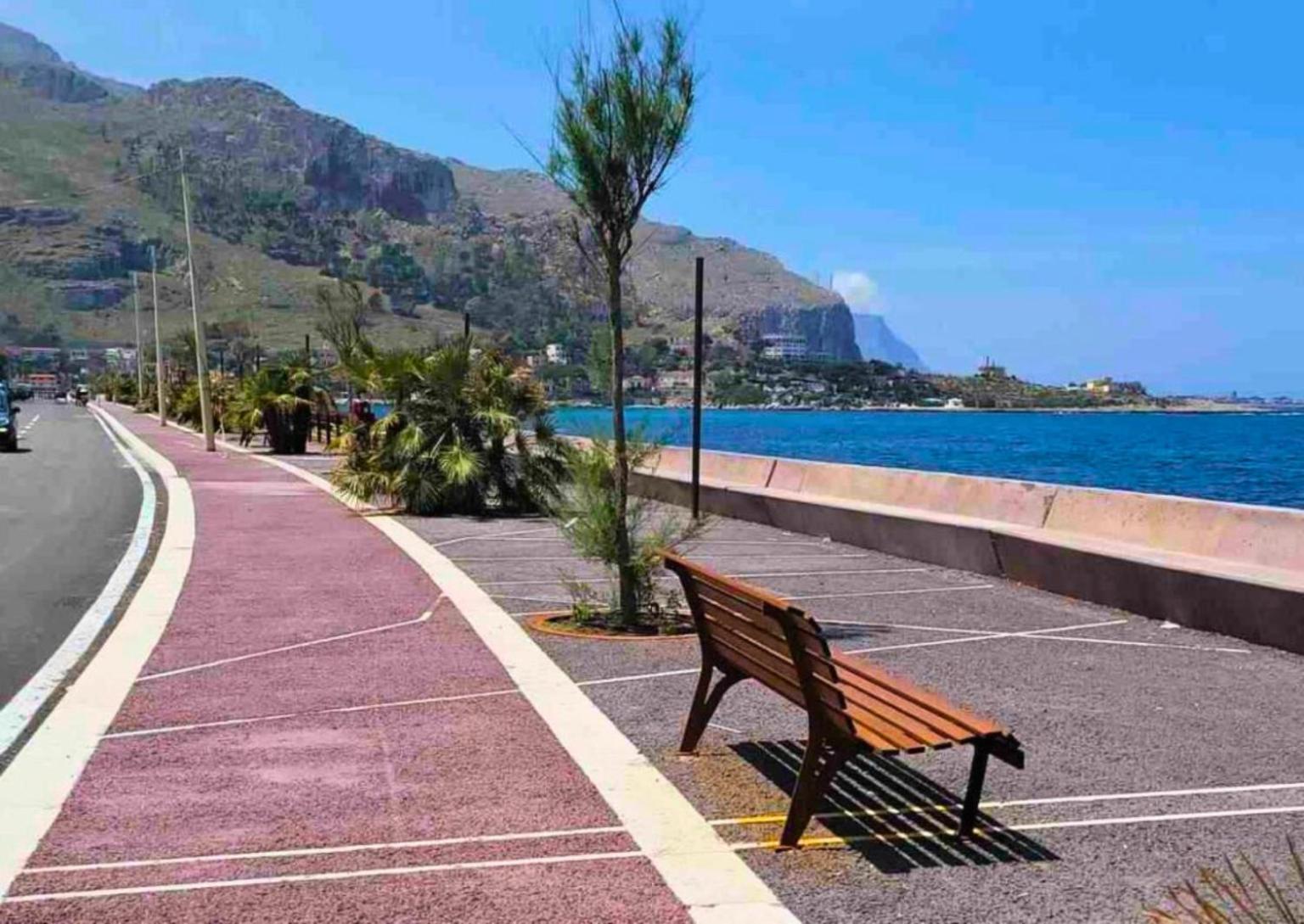 - Palermo - Sferracavallo Sul Mare Apartment Bagian luar foto